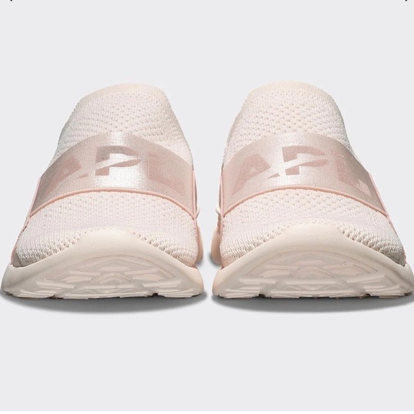 NIB NWT APL BLISS RUNNING SHOE SNEAKER Pastel Pink Triple Creme Ro… - Picture 2 of 9